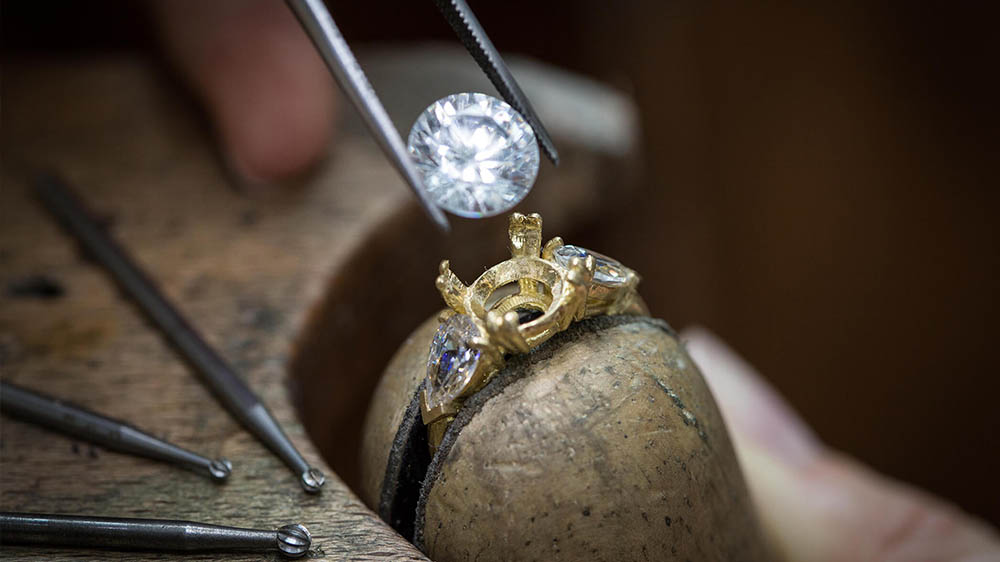 bijou_01 image bijou_01.jpg